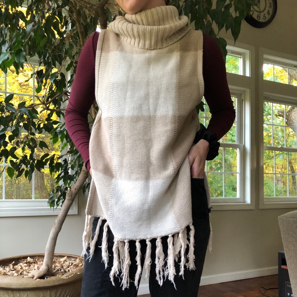 Sleeveless Turtleneck Fall Sweater